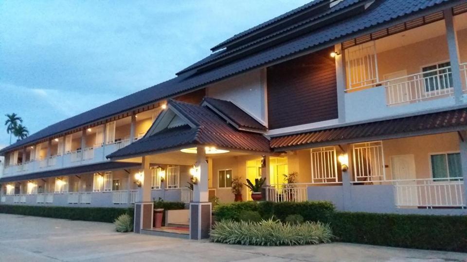 Chiangkham Grand Villa - Sha Certified Chiang Kham Exteriér fotografie